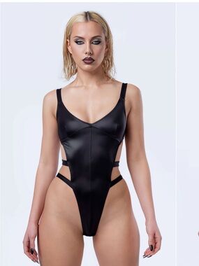 NWOT- Gunpowder Strapped Bodysuit